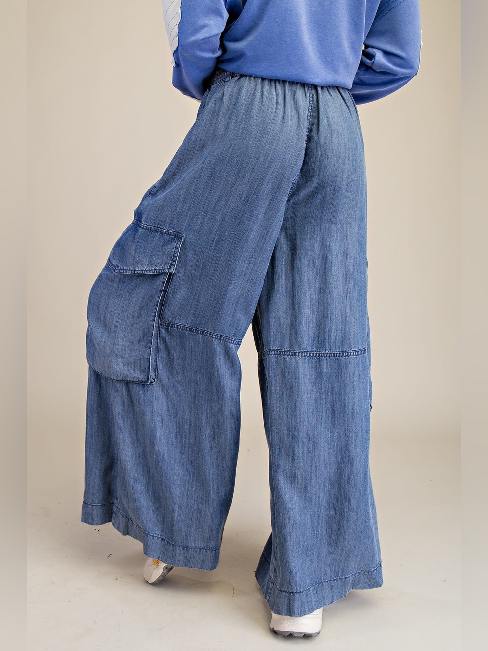 #161 New! Wide-Leg Cargo Denim Jeans - Picture 2 of 2